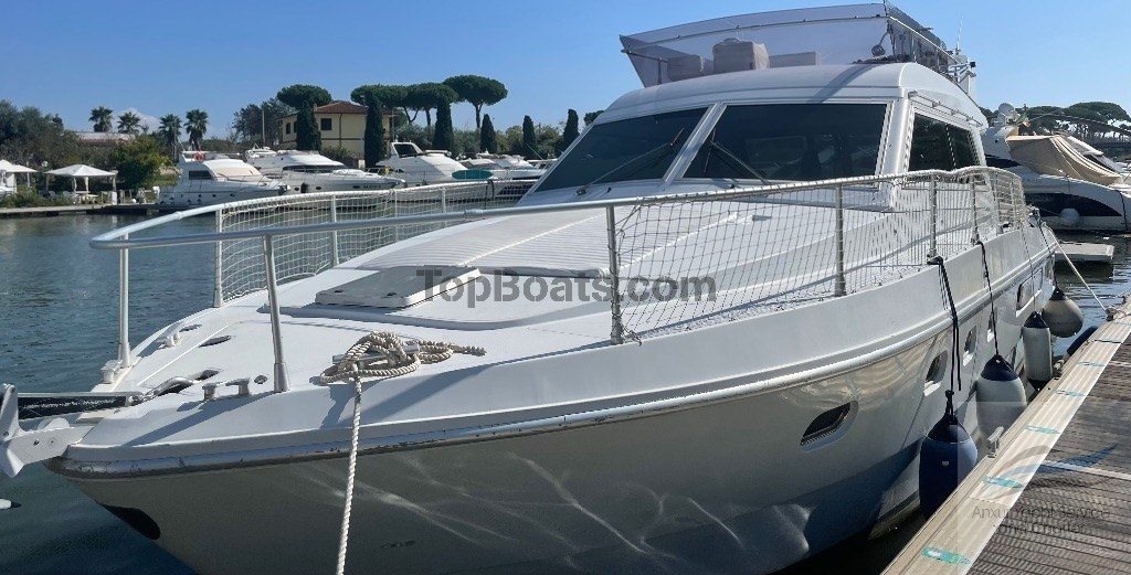 Ferretti 39 Fly in Latina Boats by £96,291 Used boats - Top Boats